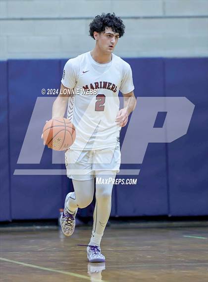 Thumbnail 2 in St. Anthony's vs. Southampton (New York Holiday Invitational) photogallery.