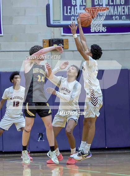 Thumbnail 1 in St. Anthony's vs. Southampton (New York Holiday Invitational) photogallery.