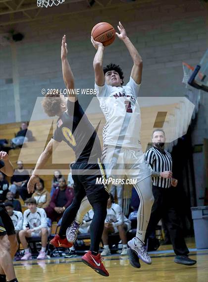 Thumbnail 3 in St. Anthony's vs. Southampton (New York Holiday Invitational) photogallery.