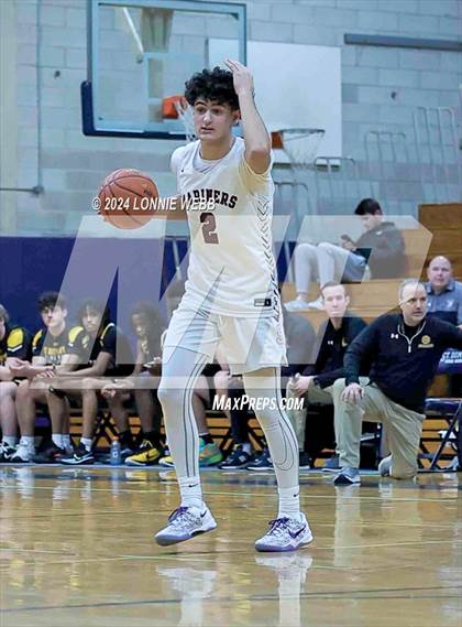 Thumbnail 3 in St. Anthony's vs. Southampton (New York Holiday Invitational) photogallery.