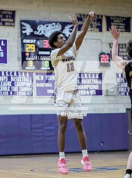 Thumbnail 2 in St. Anthony's vs. Southampton (New York Holiday Invitational) photogallery.