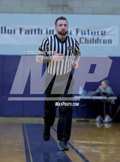 Thumbnail 2 in St. Anthony's vs. Southampton (New York Holiday Invitational) photogallery.