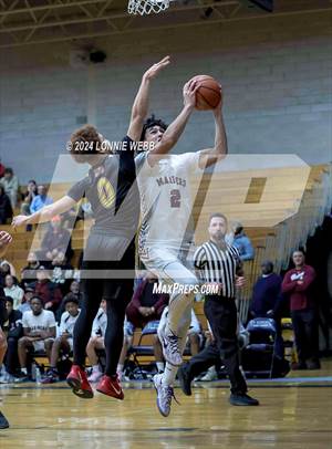 St. Anthony's vs. Southampton (New York Holiday Invitational)