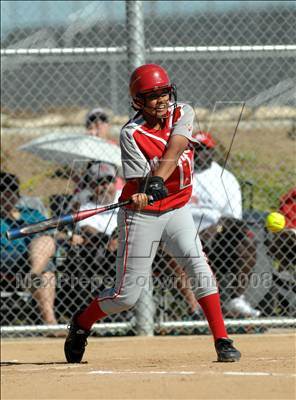 Thumbnail 2 in Mater Dei vs. Bishop Amat (Santiago Spring Fling) photogallery.