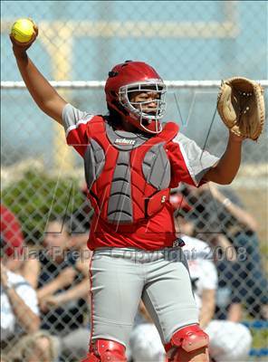 Thumbnail 1 in Mater Dei vs. Bishop Amat (Santiago Spring Fling) photogallery.