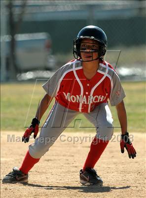 Thumbnail 1 in Mater Dei vs. Bishop Amat (Santiago Spring Fling) photogallery.