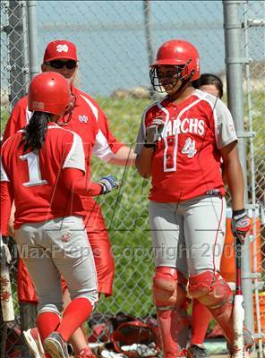 Thumbnail 3 in Mater Dei vs. Bishop Amat (Santiago Spring Fling) photogallery.