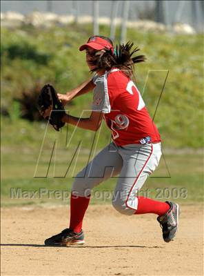 Thumbnail 3 in Mater Dei vs. Bishop Amat (Santiago Spring Fling) photogallery.