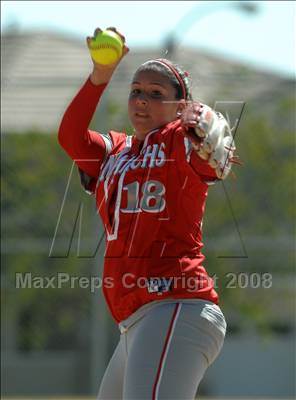 Thumbnail 3 in Mater Dei vs. Bishop Amat (Santiago Spring Fling) photogallery.