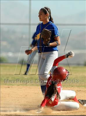 Thumbnail 1 in Mater Dei vs. Bishop Amat (Santiago Spring Fling) photogallery.