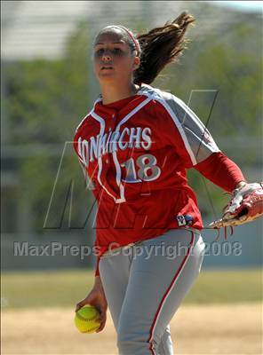 Thumbnail 2 in Mater Dei vs. Bishop Amat (Santiago Spring Fling) photogallery.