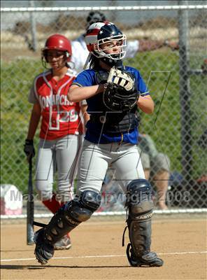 Thumbnail 2 in Mater Dei vs. Bishop Amat (Santiago Spring Fling) photogallery.