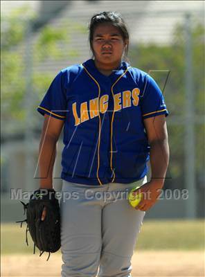 Thumbnail 3 in Mater Dei vs. Bishop Amat (Santiago Spring Fling) photogallery.