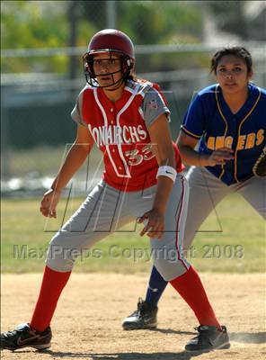 Thumbnail 2 in Mater Dei vs. Bishop Amat (Santiago Spring Fling) photogallery.