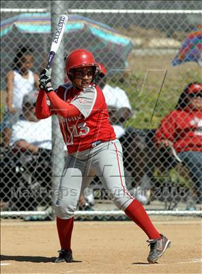 Thumbnail 2 in Mater Dei vs. Bishop Amat (Santiago Spring Fling) photogallery.