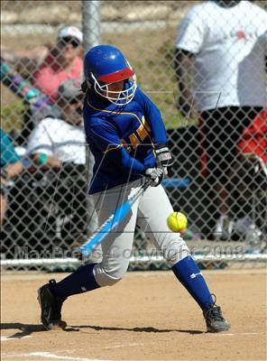 Thumbnail 1 in Mater Dei vs. Bishop Amat (Santiago Spring Fling) photogallery.