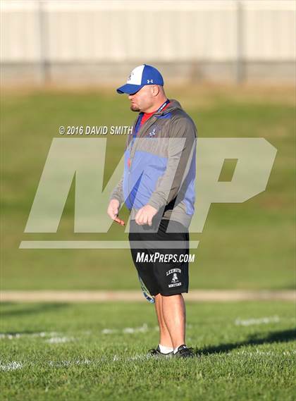 Thumbnail 1 in Lafayette County @ Lexington photogallery.