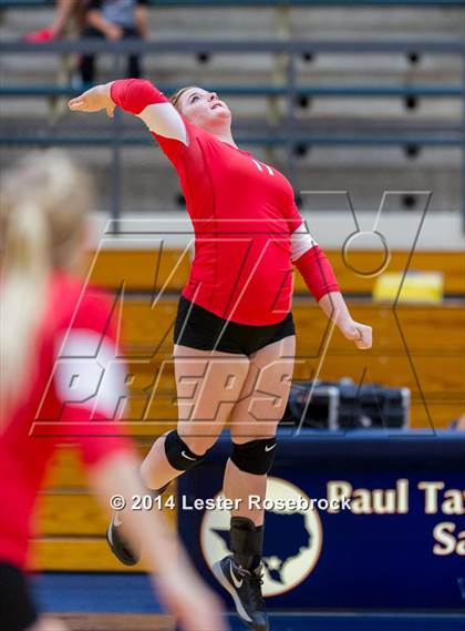 Thumbnail 1 in Fredericksburg vs. Crystal City (3A Bi-District) photogallery.