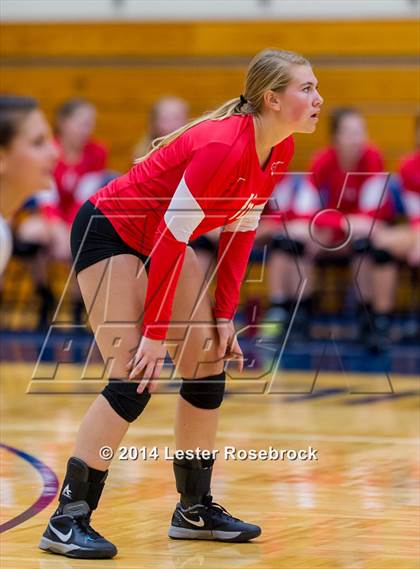 Thumbnail 2 in Fredericksburg vs. Crystal City (3A Bi-District) photogallery.