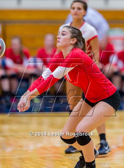 Thumbnail 3 in Fredericksburg vs. Crystal City (3A Bi-District) photogallery.