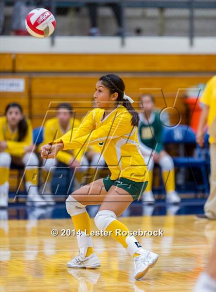 Thumbnail 1 in Fredericksburg vs. Crystal City (3A Bi-District) photogallery.