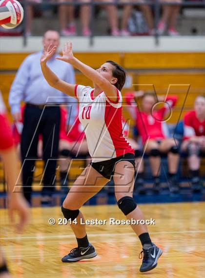 Thumbnail 1 in Fredericksburg vs. Crystal City (3A Bi-District) photogallery.