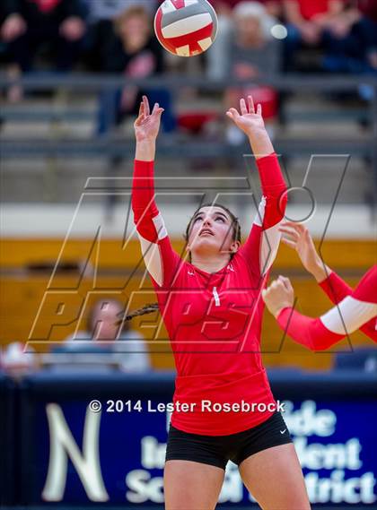Thumbnail 3 in Fredericksburg vs. Crystal City (3A Bi-District) photogallery.