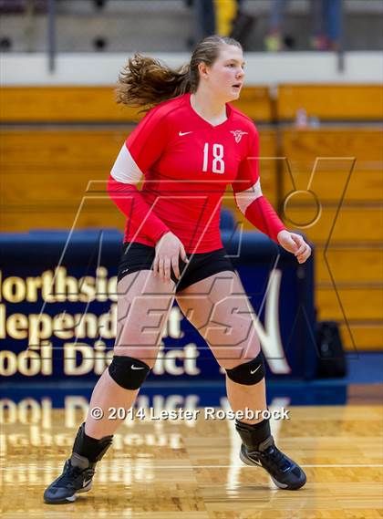 Thumbnail 2 in Fredericksburg vs. Crystal City (3A Bi-District) photogallery.