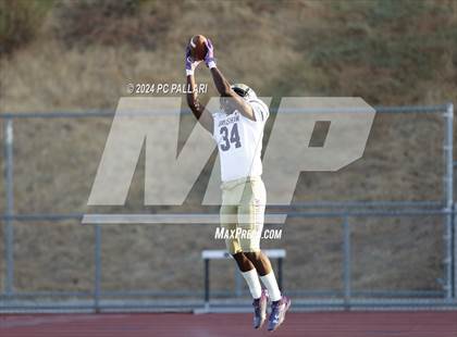 Thumbnail 1 in Bradshaw Christian @  Vista del Lago photogallery.