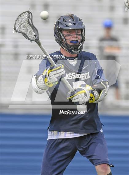 Thumbnail 3 in Massapequa vs. Ward Melville photogallery.