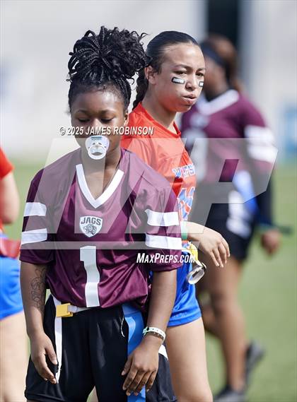 Thumbnail 3 in Wolfson vs Gadsden County (Jaguars Preseason Classic) photogallery.