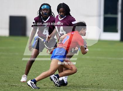 Thumbnail 3 in Wolfson vs Gadsden County (Jaguars Preseason Classic) photogallery.