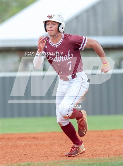 Thumbnail 2 in South Lafourche @ E.D. White photogallery.
