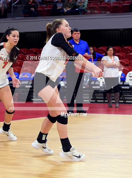 Thumbnail 3 in Falls Lake Academy vs. Polk County (NCHSAA 1A Final) photogallery.