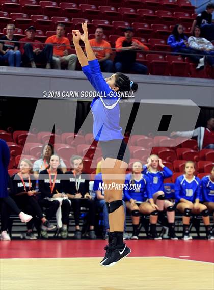 Thumbnail 2 in Falls Lake Academy vs. Polk County (NCHSAA 1A Final) photogallery.