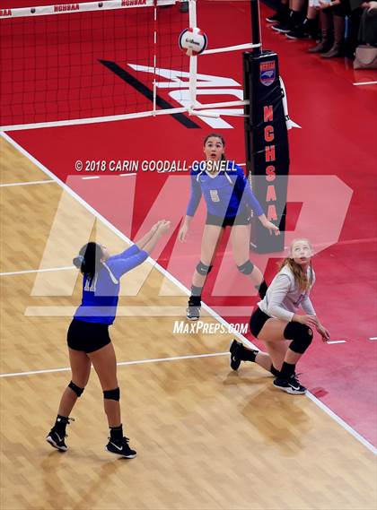 Thumbnail 2 in Falls Lake Academy vs. Polk County (NCHSAA 1A Final) photogallery.