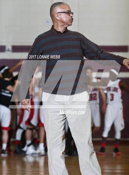 Thumbnail 2 in Woodlands vs Fox Lane (Dapper McDonald Classic) photogallery.