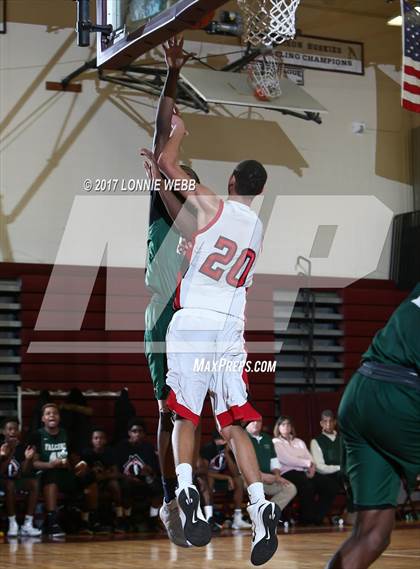 Thumbnail 3 in Woodlands vs Fox Lane (Dapper McDonald Classic) photogallery.