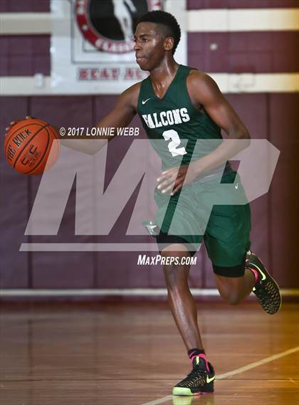 Thumbnail 2 in Woodlands vs Fox Lane (Dapper McDonald Classic) photogallery.