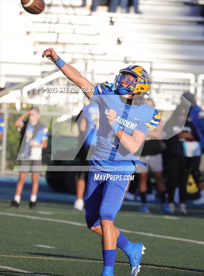 Thumbnail 1 in San Marcos @ Mira Mesa photogallery.