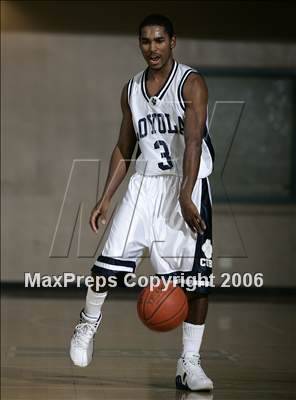 Thumbnail 3 in Bakersfield vs. Loyola (Torrey Pines Holiday Prep Classic) photogallery.
