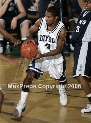 Thumbnail 2 in Bakersfield vs. Loyola (Torrey Pines Holiday Prep Classic) photogallery.