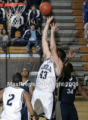 Thumbnail 3 in Bakersfield vs. Loyola (Torrey Pines Holiday Prep Classic) photogallery.