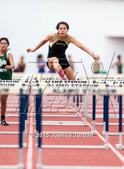 Thumbnail 2 in UIL 5A District Meet (Girls Events) photogallery.