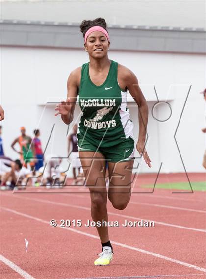Thumbnail 3 in UIL 5A District Meet (Girls Events) photogallery.