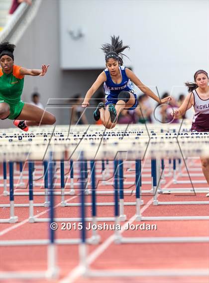 Thumbnail 3 in UIL 5A District Meet (Girls Events) photogallery.