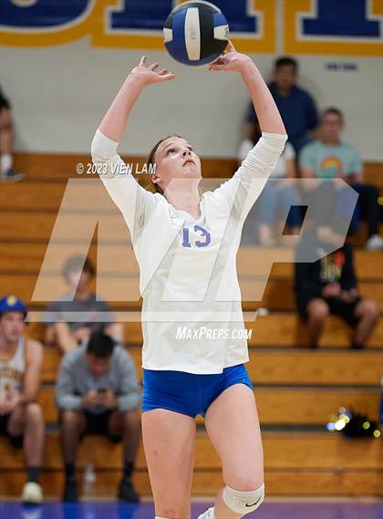 Thumbnail 3 in Marin Catholic vs Foothill (CIF NCS Division 1 Final) photogallery.