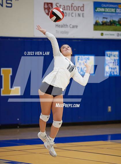 Thumbnail 1 in Marin Catholic vs Foothill (CIF NCS Division 1 Final) photogallery.