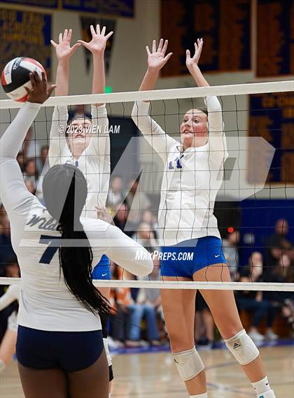 Thumbnail 1 in Marin Catholic vs Foothill (CIF NCS Division 1 Final) photogallery.