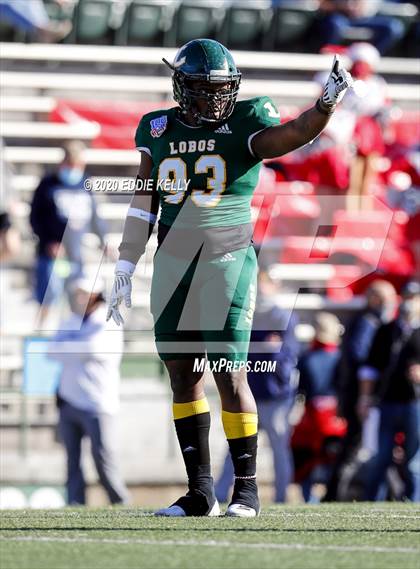 Thumbnail 2 in Ryan vs. Longview (UIL 5A Division 1 Regional Semifinal) photogallery.